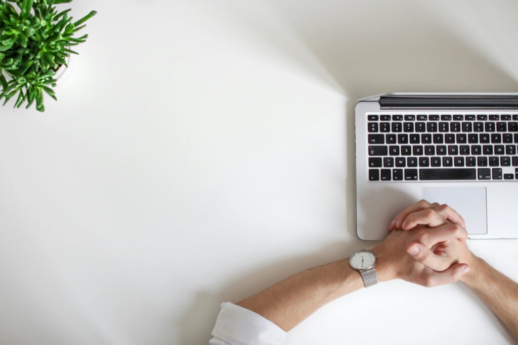 How Financial Advisors Win the Concentrated-Stock Client Through AI Search