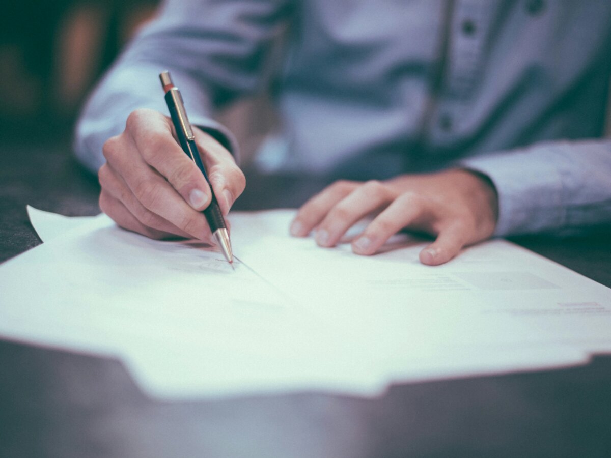 Build Your January Pipeline in October: A Q1 AI Search Plan for Professional Firms